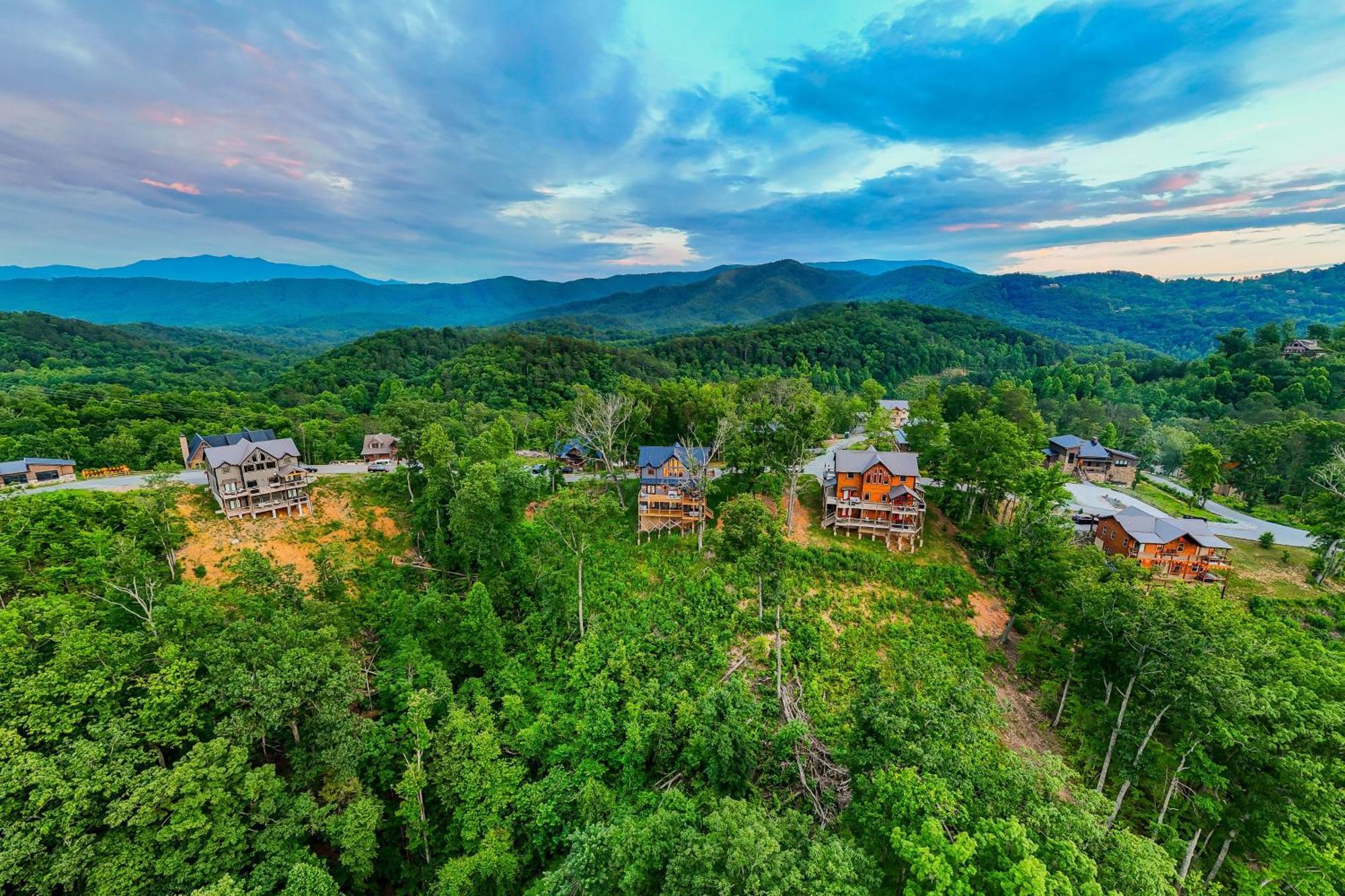 Vila Alphie'S Red Sky Retreat Sevierville Exteriér fotografie